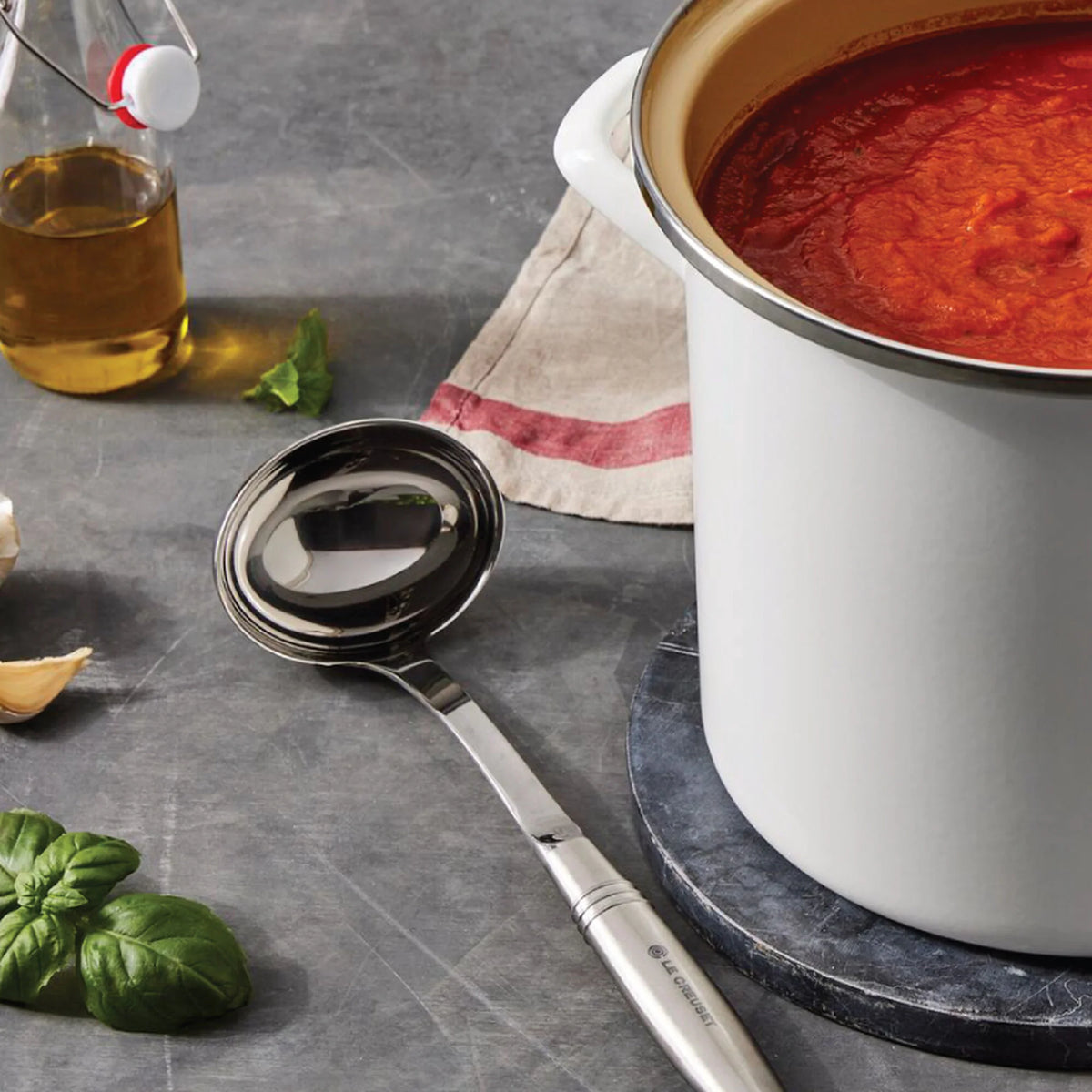 Revolution® Ladle