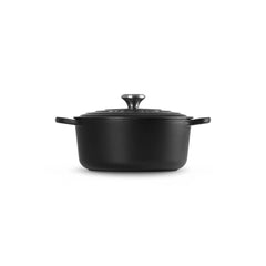 Signature Round Dutch Oven