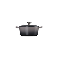 Signature Round Dutch Oven