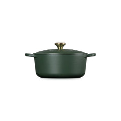 Signature Round Dutch Oven
